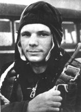 Photo prise en avril 1961 de Youri Gagarine, à jamais célèbre pour avoir passé 108 minutes de sa vie dans l'espace, le 12 avril 1961 à l'âge de 27 ans.