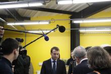 Emmanuel Macron au Centre de formation des apprentis (CFA) des Compagnons du devoir et du Tour de France à Tours, le 14 mars 2018