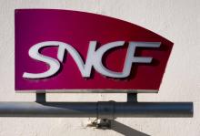 es syndicats de la SNCF, reçus jeudi au ministère des Transports, se sont dits inquiets à l'issue d'une première réunion de concertation depuis l'annonce lundi du projet gouvernemental de réforme