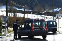 Des gendarmes en Savoie le 14 février lors de fouilles pour retrouver les restes de la petite Maëlys, disparue en août 2017 et que Nordal Lelandais a avoué avoir tuée "accidentellement"