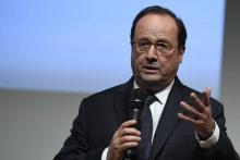 L'ancien président François Hollande lors d'une cérémonie à Paris le 28 novembre 2017