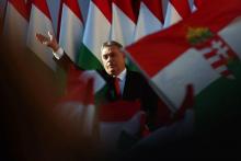 Le Premier ministre hongrois Viktor Orban prononce son dernier discours de campagne à Szekesfehervar, le 6 avril 2018