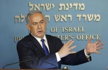 Le Premier ministre israélien Benjamin Netanyahu s'adresse à la presse dans son bureau à Jérusalem, le 2 avril 2018