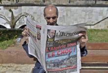 Le quotidien algérien francophone titre "L'Algérie sous le choc" au lendemain du crash d'un avion militaire ayant fait 257 morts, le 12 avril 2018 à Alger