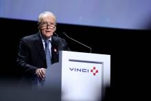 Le PDG de Vinci Xavier Huillard s'adresse à l'assemblée générale des actionnaires à Paris, le 17 avril 2018