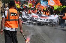 Des cheminots parmi les manifestants à Toulouse le 19 avril 2018