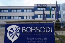 La façade de la PME Borsodi Muhely, le 26 mars 2018 à Gyor, en Hongrie