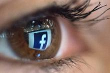Le réseau social Facebook a revu mercredi à la hausse, à quelque 87 millions, le nombre d'utilisateurs dont les données ont été récupérées à leur insu par la firme Cambridge Analytica.