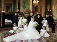 Photo officielle réalisée par le photographe Alexi Lubomirski et publiées par palais de Kensington le 21 mai 2018 montrant le prince Harry et son épouse Megan aux côtés des dix enfants d'honneur