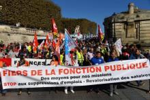 Des manifestants lors d'une journée de mobilisation nationale des fonctionnaires contre la réforme de la fonction publique le 10 octobre 2017 à Montpellier