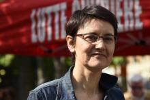 La candidate de Lutte ouvrière à la présidentielle Nathalie Arthaud, le 11 mai 2017 à Aubervilliers 