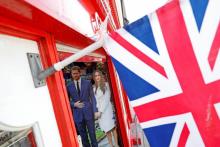 Photo du prince Harry et sa fiancée Meghan Markle fournie par Royal Mail le 14 mai 2018