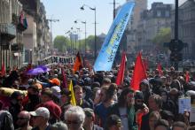 Les étudiants de Rennes ont participé à la manifestation du 19 avril 2018 à l'appel de la CGT et de Solidaires contre la politique du gouvernement.