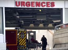 Les Hôpitaux universitaires de Strasbourg (HUS) ont diligenté une enquête administrative pour "faire la lumière" sur la prise en charge par le Samu d'une jeune femme de 22 ans, moquée au téléphone par