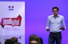 Pierre Dubuc, fondateur de la startup "OpenClassrooms", lors d'une présentation à "Jeudigital" événement consacré à six start-ups, à l'Hotel Matignon le 20 novembre 2014