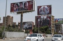 Affiches publicitaires pour des séries télévisées diffusées pendant le ramadan, le 15 mai 2018 au Caire