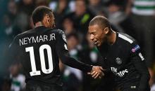 Neymar et Kylian Mbappé lors de la large victoire du Paris Saint-Germain au Celtic Park de Glasgow, 
