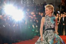 La présidente du jury Cate Blanchett sur le tapis rouge à Cannes, le 10 mai 2018