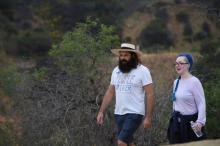 Chuck McCarthy avec sa cliente Anie Dee sur les collines de Hollywood, le 24 mai 2018