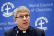 Olav Fykse Tveit, président du Conseil oecuménique des églises (COE) lors d'une conférence de presse, le 15 mai 2018 à Genève