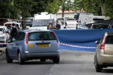 La police procède aux premières constatations après le meurtre d'un homme de 45 ans à Sartène en Corse