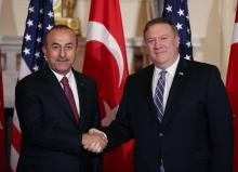 Le ministre turc des Affaires étrangères Mevlüt Cavusoglu et le secrétaire d'Etat américain Mike Pompeo à Washington le 4 juin 2018