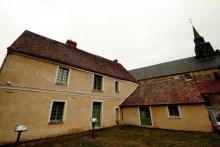 La maison d'enfance de Camille et Paul Claudel, qui ouvre le 2 juin 2018 à Villeneuve-sur-Fère (Aisne) est un musée consacré à l'univers qui a inspiré l’œuvre de la sculptrice et de son frère écrivain