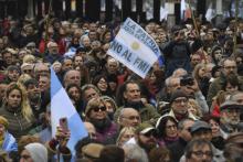 Des dizaines de milliers de personnes ont manifesté à Buenos Aires le 9 juillet 2018, jour de la fête de l'indépendance du pays, contre la politique de rigueur du président Mauricio Macri et la conclu
