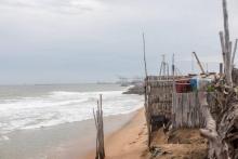 Huttes de pêcheurs sur la côte togolaise à Lomé, le 2 juin 2018