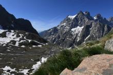 Le Mont Pelvoux dans le massif des Ecrins (Hautes-Alpes), le 16 juin 2017
