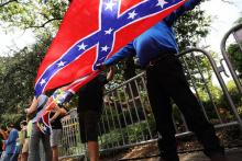 Manifestation de suprémacistes et partisans confédérés, le 26 août 2017 à Knoxville (Tennessee)