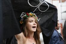 La cofondatrice du mouvement et ex-activiste Femen Oksana Chatchko, lors d'une manifestation à Paris le 18 septembre 2012