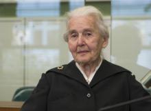 Surnommé par la presse "mamie nazie", Ursula Haverbeck qui se présente comme une représentante du "révisionnisme historique" a été condamnée à plusieurs reprises pour avoir nié l'Holocauste