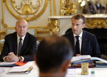 Emmanuel Macron et Gérard Collomb lors du conseil des ministres du 3 août 2018