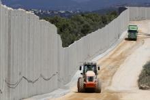 Israël construit un mur le long de la frontière avec le Liban en affirmant vouloir empêcher des incursions du mouvement Hezbollah. Photo prise le 5 septembre 2018 à Rosh Haniqra