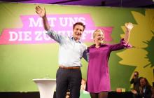 Les candidats Verts aux élections du Land de Bavière Ludwig Hartmann et Katharina Schulze lors d'une réunion électorale à Munich (sud de l'Allemagne) le 7 octobre 2018.