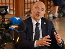 Le commissaire européen aux Affaires économiques et financières, Pierre Moscovici, donne un entretien à l'AFP en marge d'une réunion du FMI à Bali, le 11 octobre 2018