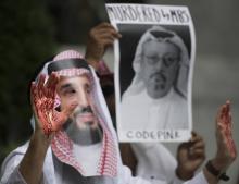Un manifestant proteste contre la disparition du journaliste saoudien Jamal Khashoggi, à Washington, le 8 octobre 2018.