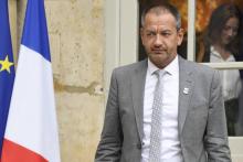 Le numéro un de FO Pascal Pavageau s'adresse à la presse à la sortie de sa rencontre avec le Premier ministre le 30 août 2018 à Matignon