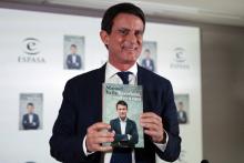 L'ancien Premier ministre français et candidat à la mairie de Barcelone, Manuel Valls, présente son livre, "Barcelona, vuelvo a casa", le 29 octobre 2018 à Barcelone