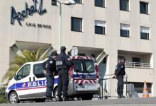 Des policiers reconstituent le meurtre d'Hélène Pastor, le 22 avril 2015 au CHU de Nice