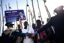 Des partisans du président Paul Biya à Maroua, dans le nord du Cameroun, le 29 septembre 2018.