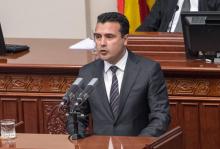 Le Premier ministre macédonien Zoran Zaev lors d'une conférence de presse à Skopje, le 30 septembre 2018