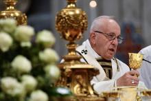 Le pape François célèbre la messe à la basilique Saint Pierre à Rome le 18 novembre 2018 à l'occasion de la Journée mondiale des pauvres
