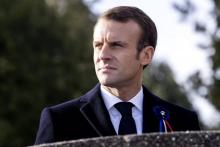 Le président français Emmanuel Macron visite un monument commémoratif de la Première guerre mondiale aux Eparges (Meuse), le 6 novembre 2018