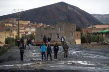 Des jeunes Marocains dans l'ex-ville minière sinistrée de Jerada, dans le nord-est du Maroc, le 16 mars 2018