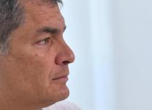 L'ancien président de l'Equateur Rafael Correa lors d'un entretien avec l'AFP à son domicile en Belgique, le 8 novembre 2018.