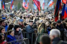 Des partisans de Denis Pouchiline à son meeting de campagne, le 9 novembre 2018 à Donetsk