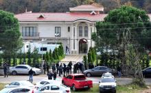 Fouille d'une villa à la recherche du corps du journaliste saoudien Jamal Khashoggi, le 26 novembre 2018 à Yalova, en Turquie