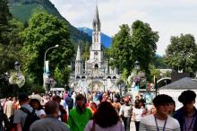 Pélerins à Lourdes le 14 août 2018